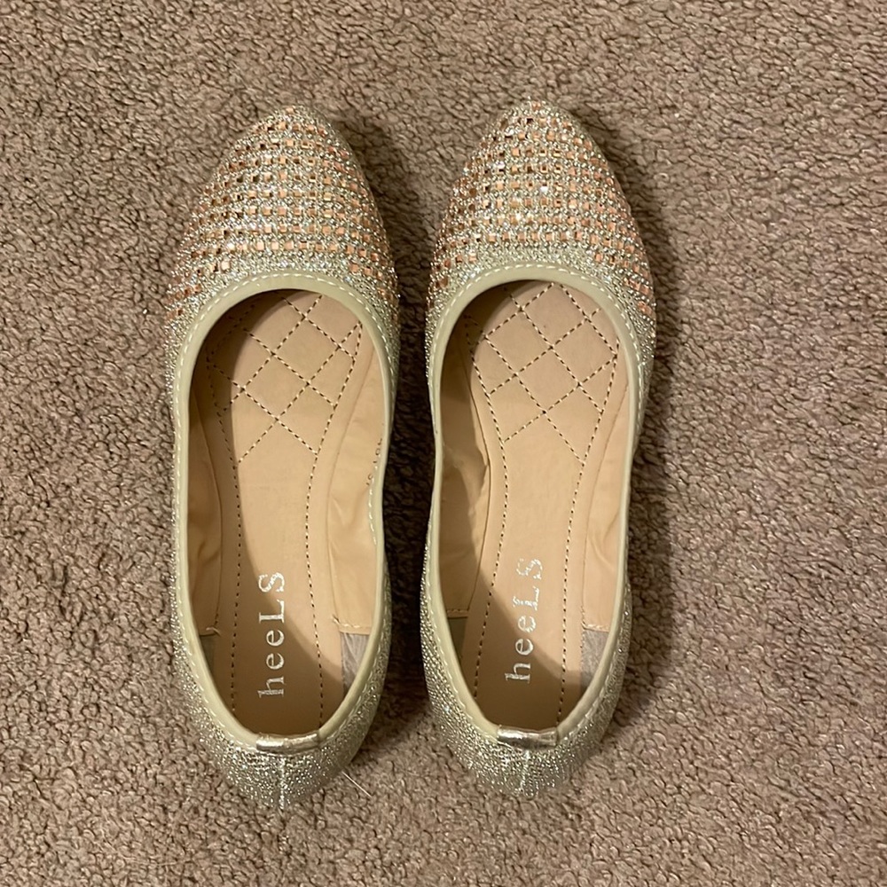 Never Worn Authentic Women’s Flats from India